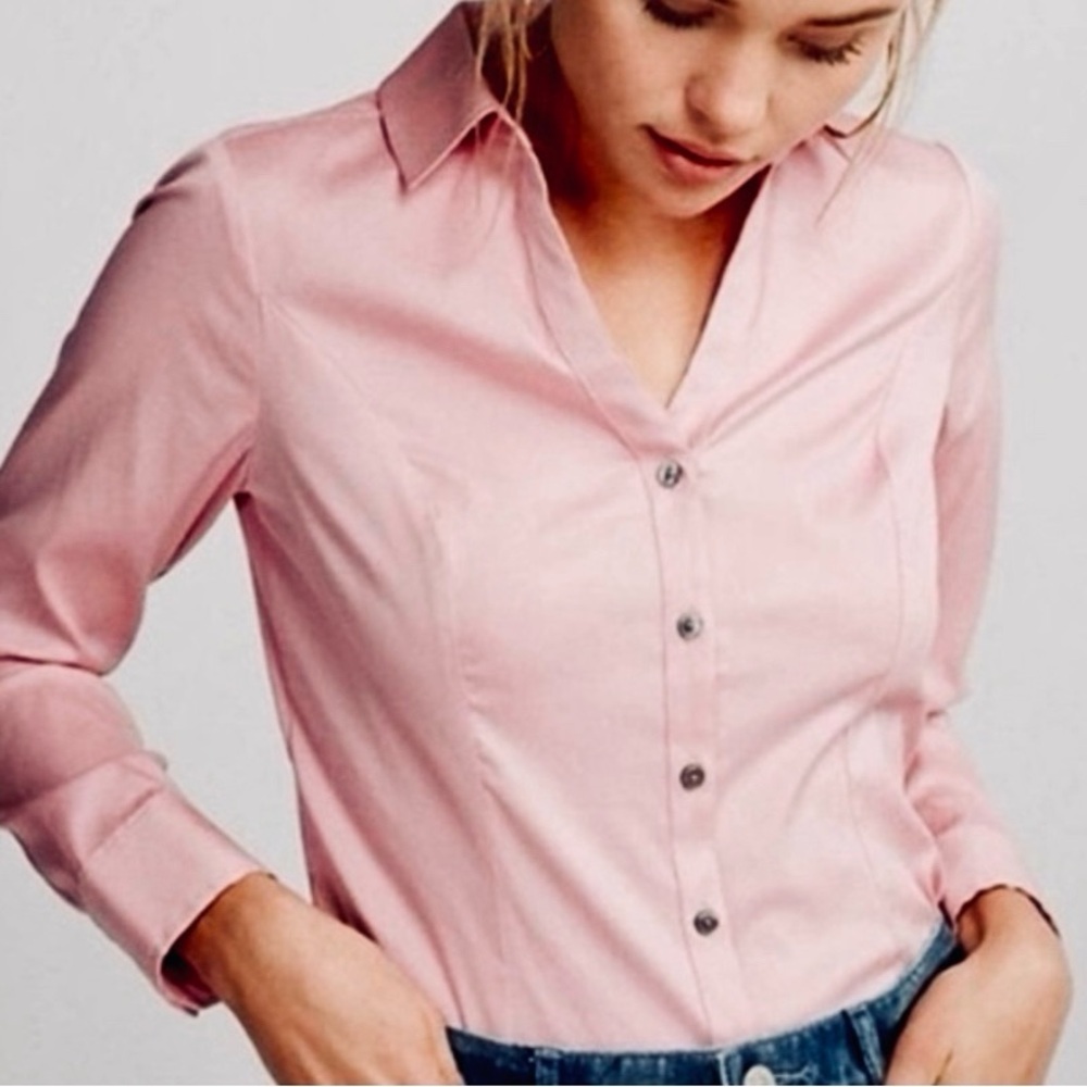 Express Petite Essential Button Down Shirt